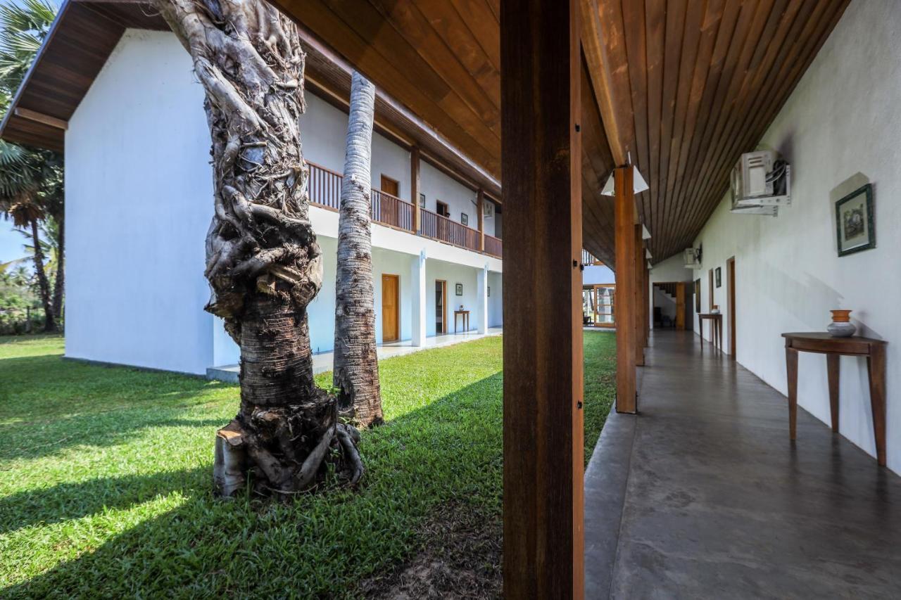 Kayjay Palms Hotel Passikudah Exterior photo